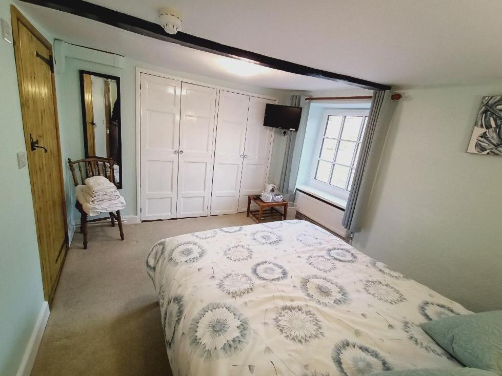The Harp Inn Glasbury 外观 照片