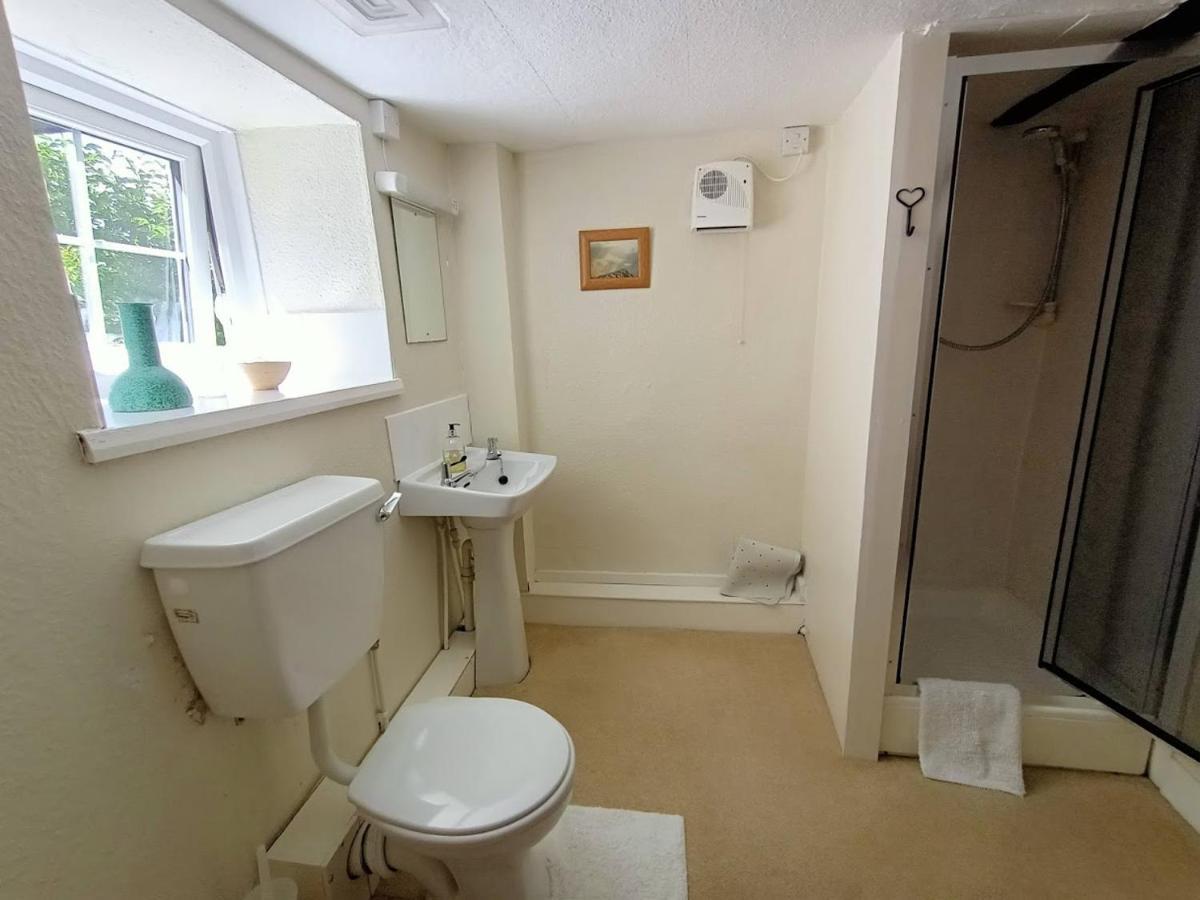 The Harp Inn Glasbury 外观 照片