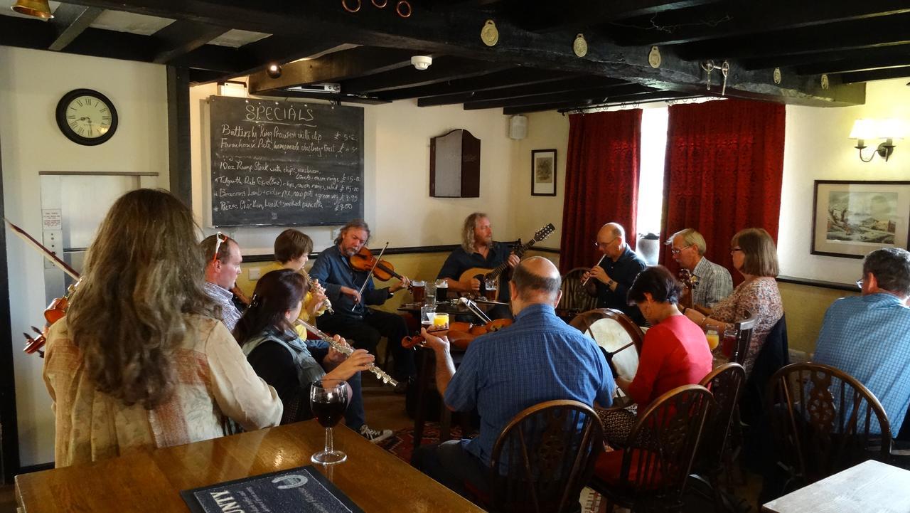 The Harp Inn Glasbury 外观 照片