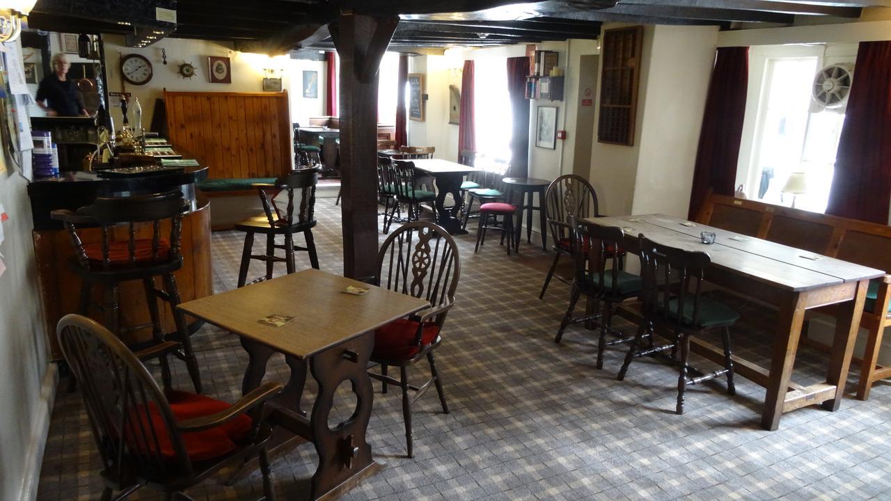 The Harp Inn Glasbury 外观 照片